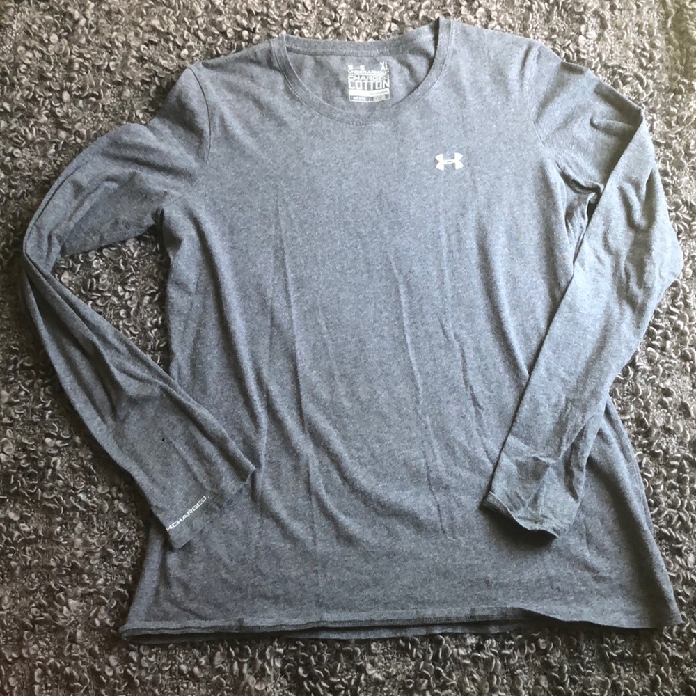 Semi-Fitted Under Armour Long Sleeve